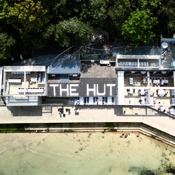 Win the ultimate luxury day out for 10 people, cruising from Sandbanks onboard a 65ft Sunseeker, to the world famous Hut restaurant on the Isle of Wight for lunch! Prize package in excess of £8000
